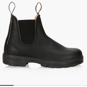 BLUNDSTONE Classic Boots 🥾